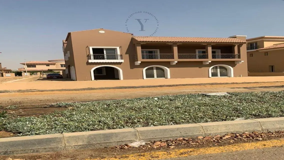 فيلا بسعر مميز استلام فوري هايد بارك نيو كايرو