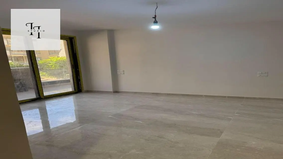 flat for sale in Azad 5th Settlement Compounds