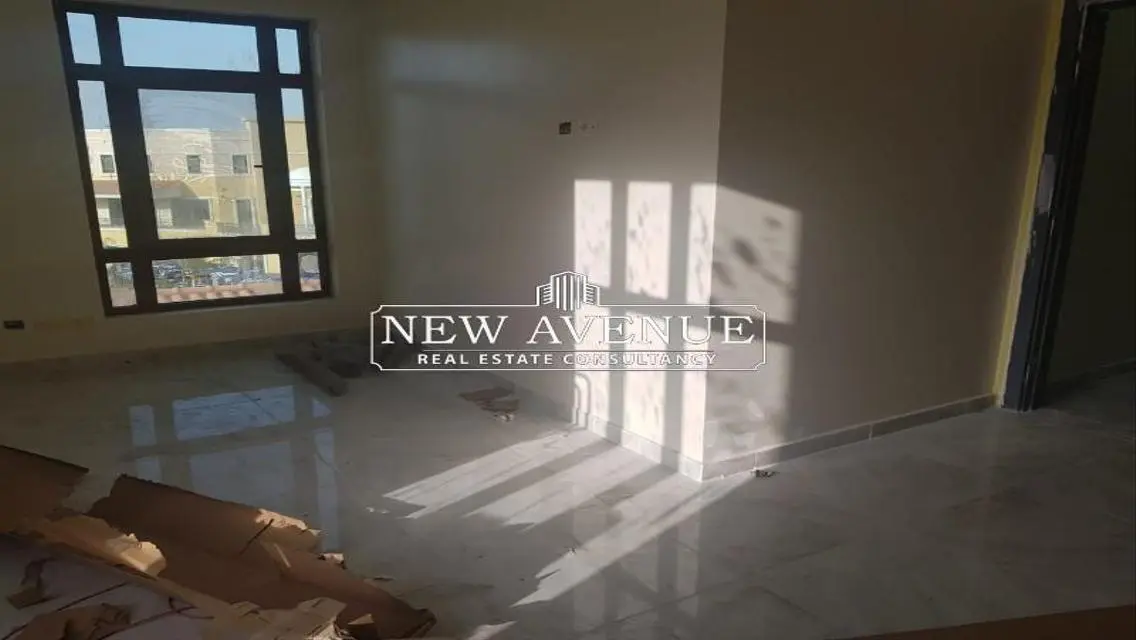 Amazing Opportunity with Covered Parking - Comfortable Living at -65-