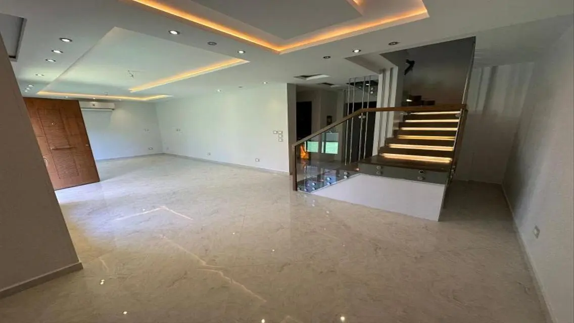 Luxury Villa with Private Garden and Pool for Sale