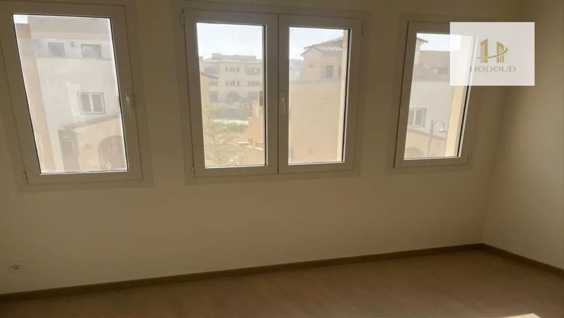 شقة فاخرة للبيع بمساحة واسعة
