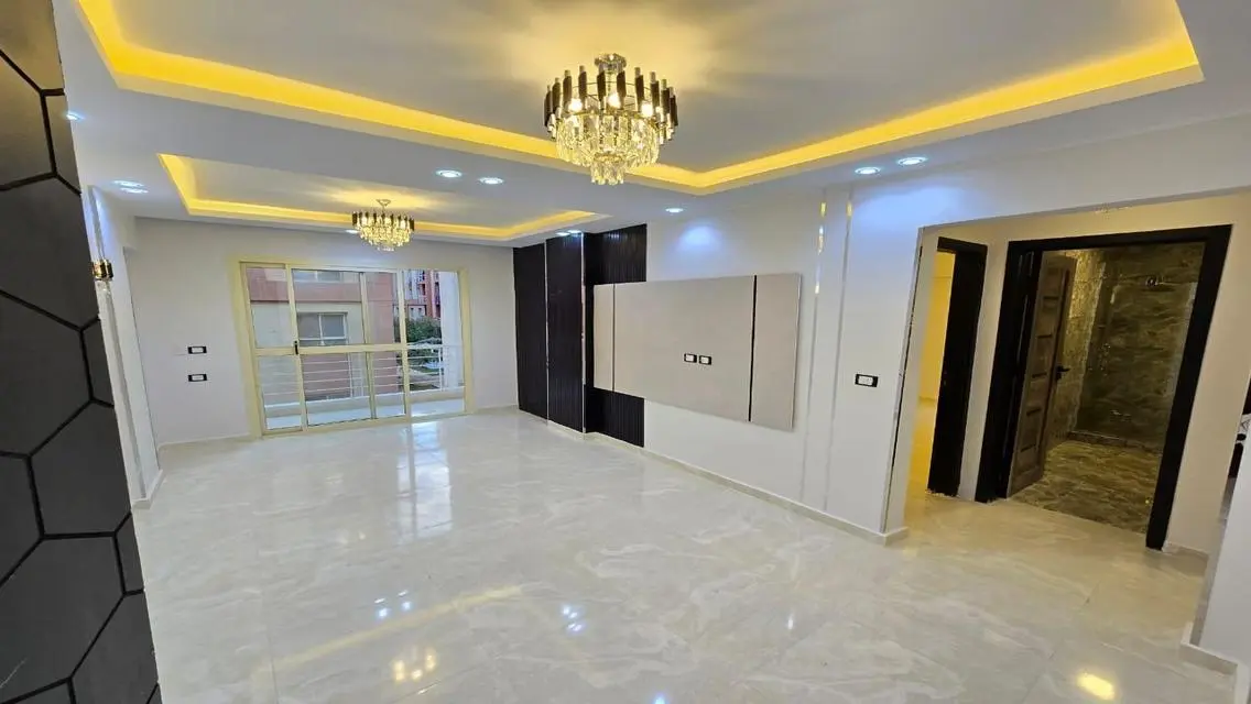 Stunning Residential Apartment at Noor Real Estate 350