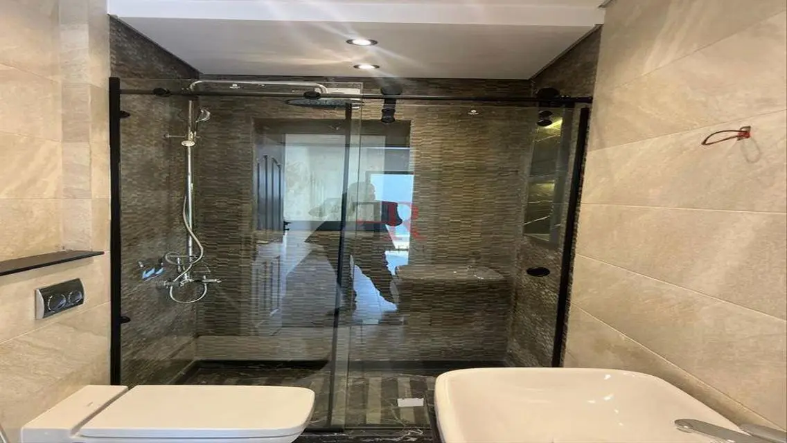 Apartment first use with kitchen &amp; Acs for rent