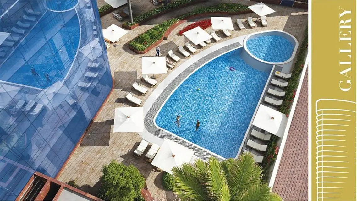 430 m hotel apartments on the Nile Corniche, Maadi