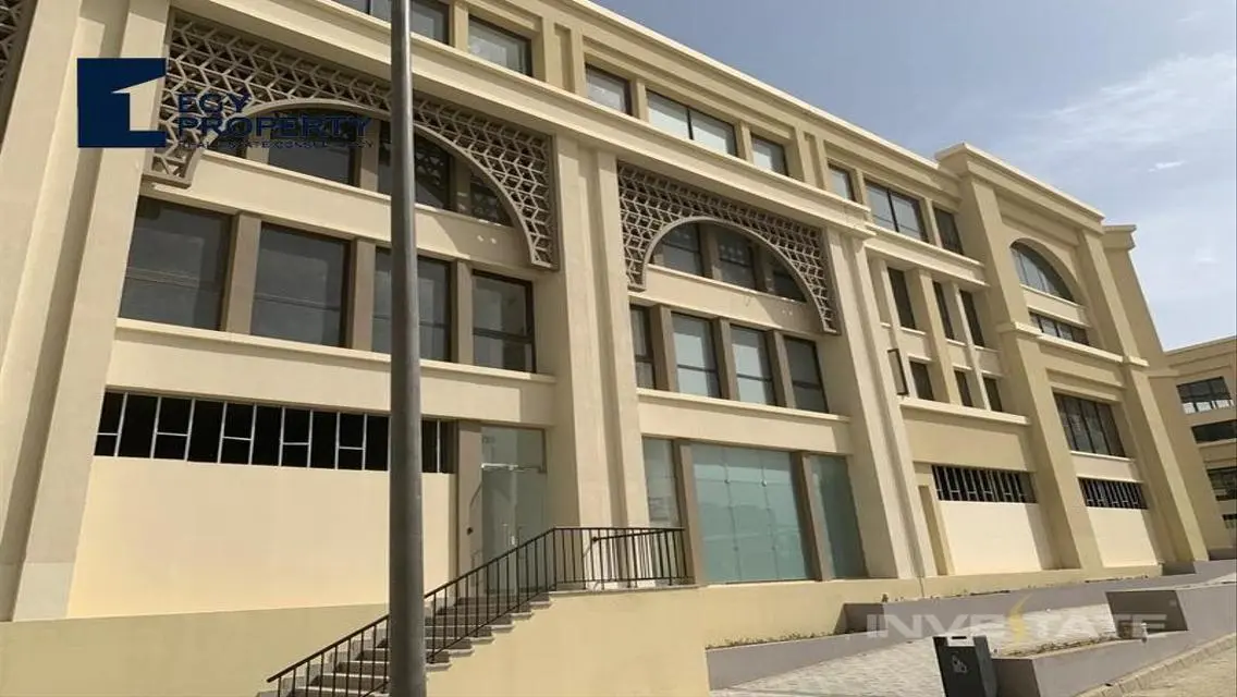 مكتب للإيجار في ميفيدا بيزنس بارك في موقع متميز
