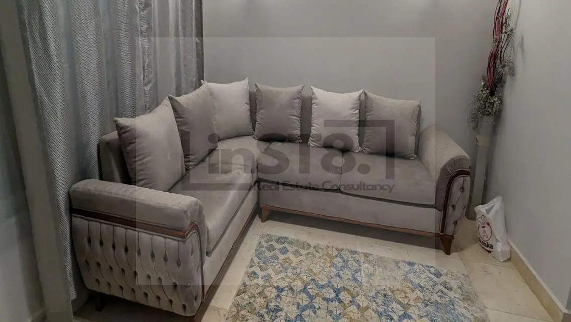 Luxury Villa with Private Pool and Garden in a Prime Location