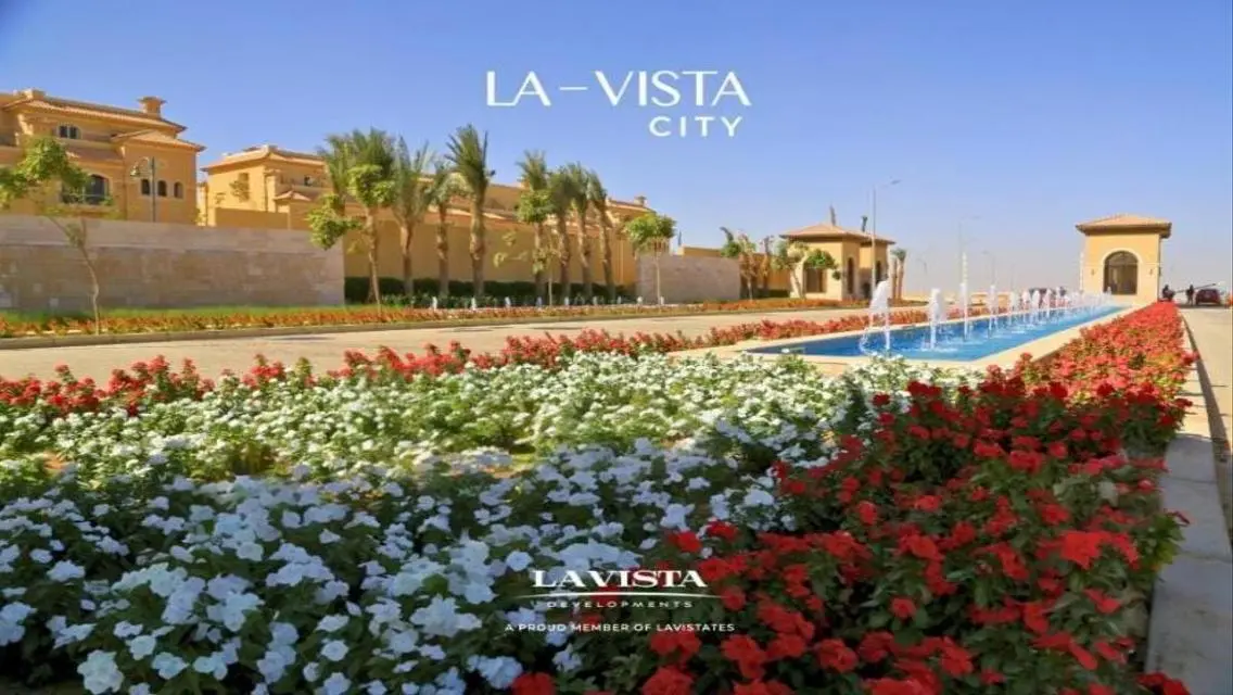 Townhouse Corner RTM In La Vista City over 5 years