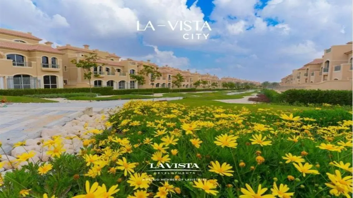 Townhouse Corner RTM In La Vista City over 5 years