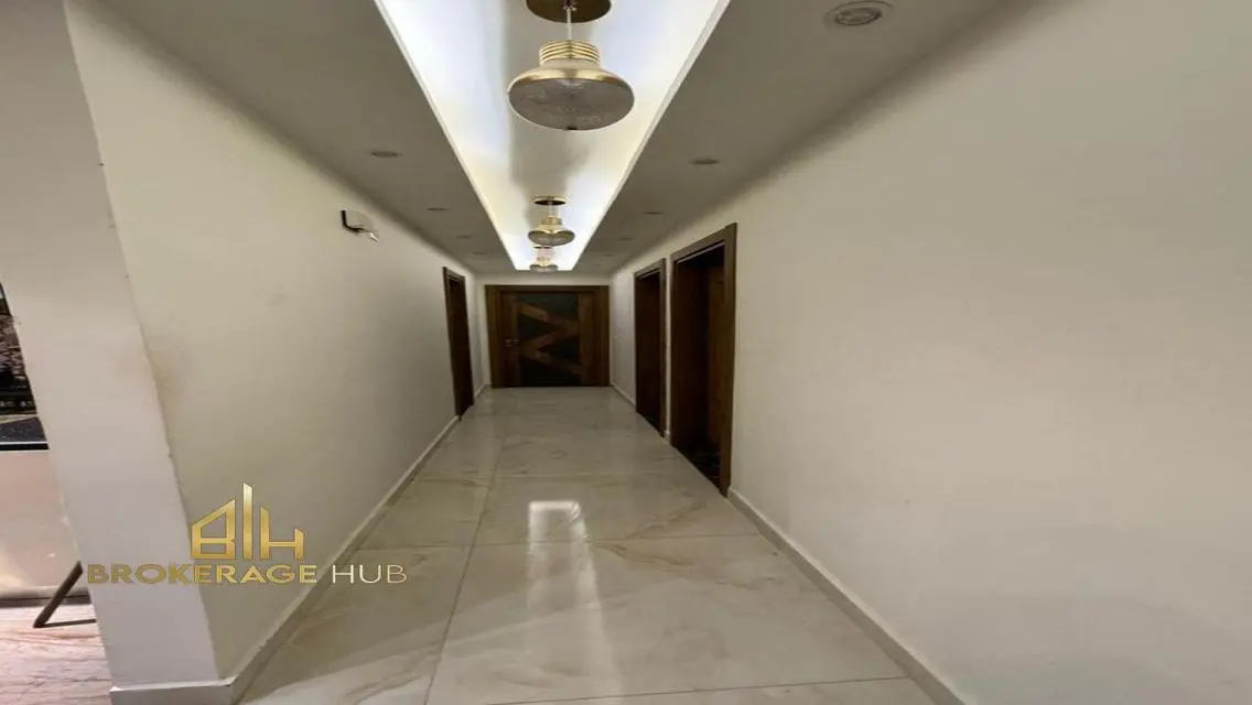 Luxury 3-Bedroom Apartment with Stunning View