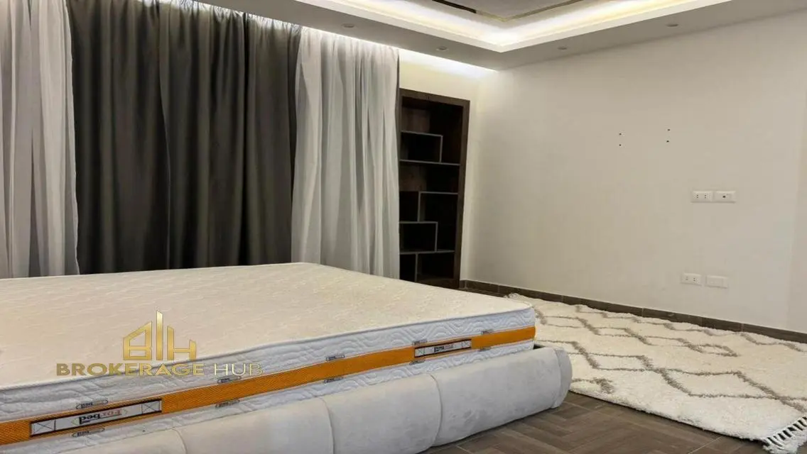 Luxury 3-Bedroom Apartment with Stunning View