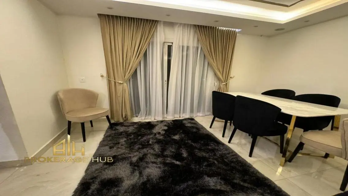 Luxury 3-Bedroom Apartment with Stunning View