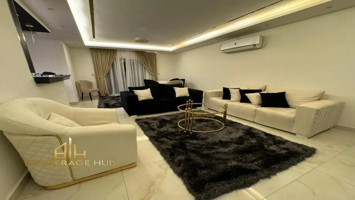 Luxury 3-Bedroom Apartment with Stunning View