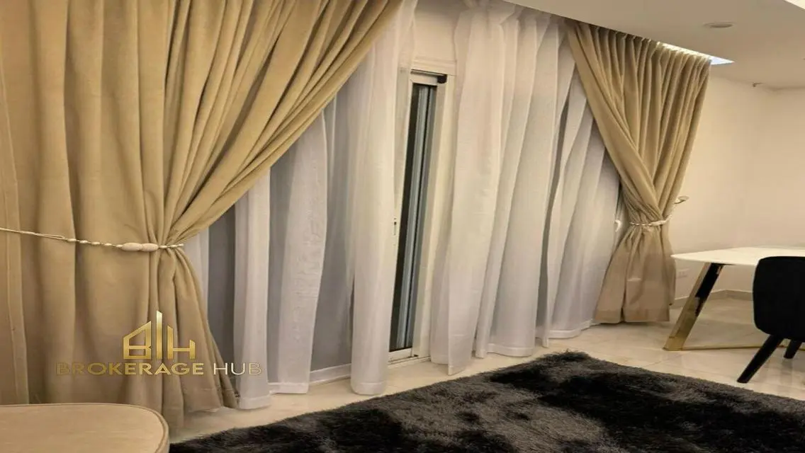 Luxury 3-Bedroom Apartment with Stunning View