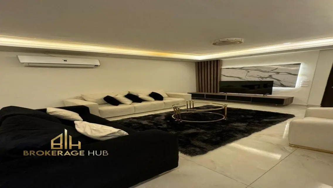 Luxury 3-Bedroom Apartment with Stunning View