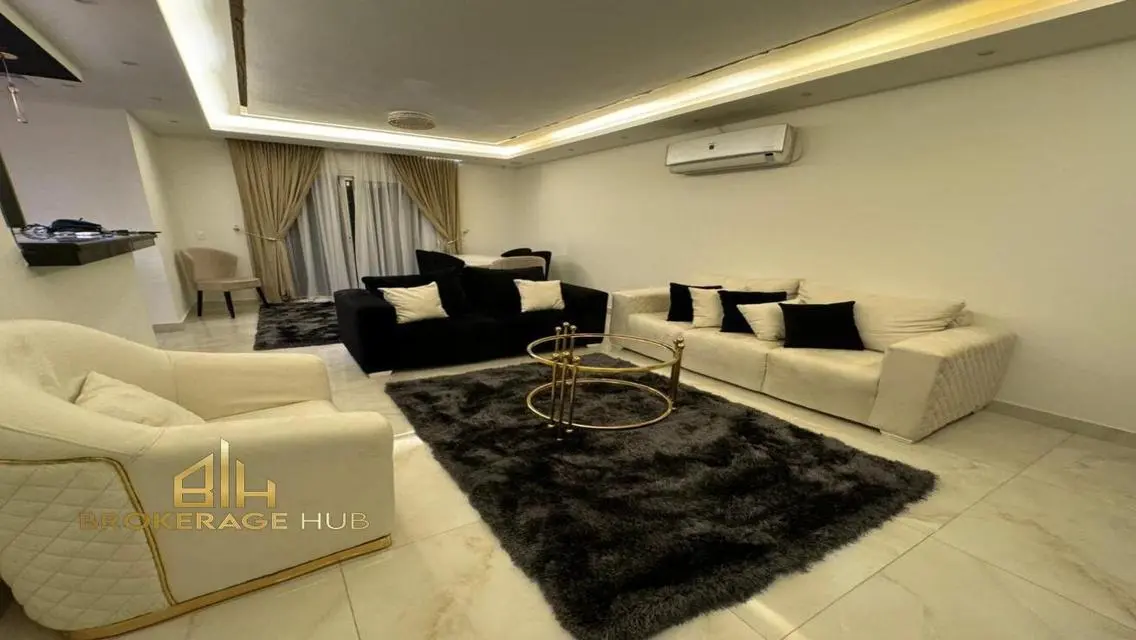 Luxury 3-Bedroom Apartment with Stunning View