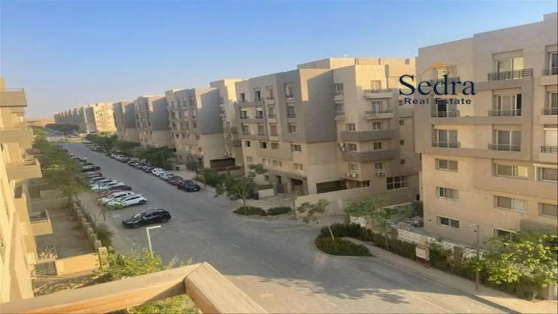 شقة 3 غرف استلام فوري متشطبة زا سكوير هايد بارك