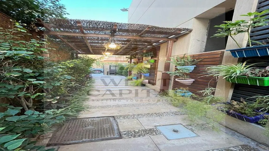 Luxury Apartment for Sale: 275 sqm in a Quiet Area