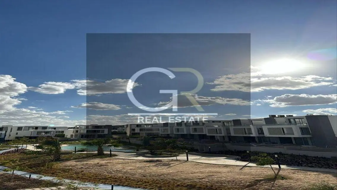 For Sale Town house in Joulz October Ready To Move