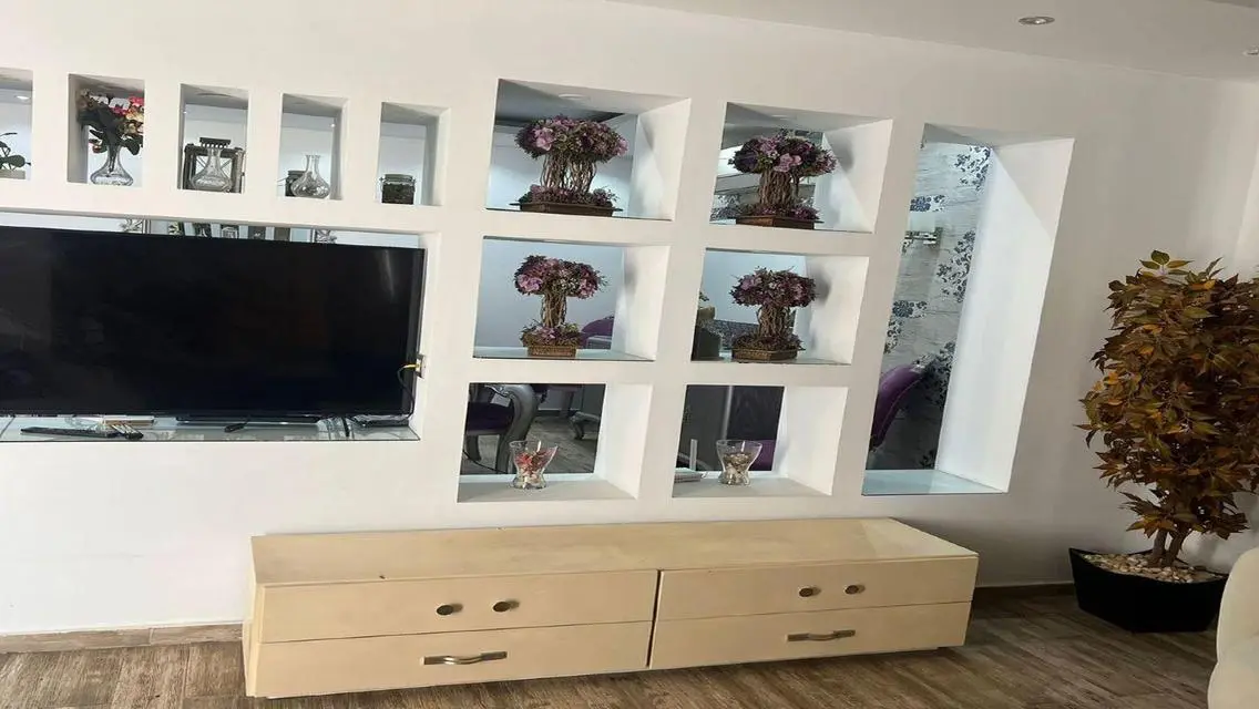 Furnished apartment for rent   Beverly Hills