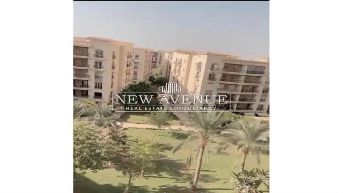 Luxury Villa with Private Garden for 14 Million