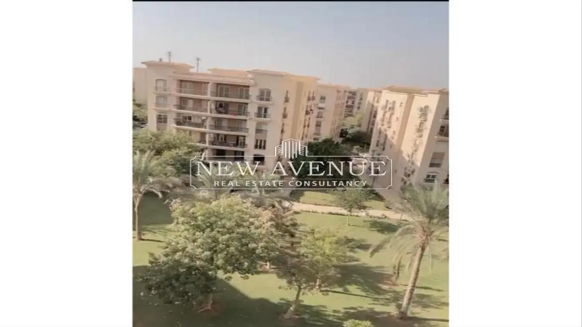 Luxury Villa with Private Garden for 14 Million