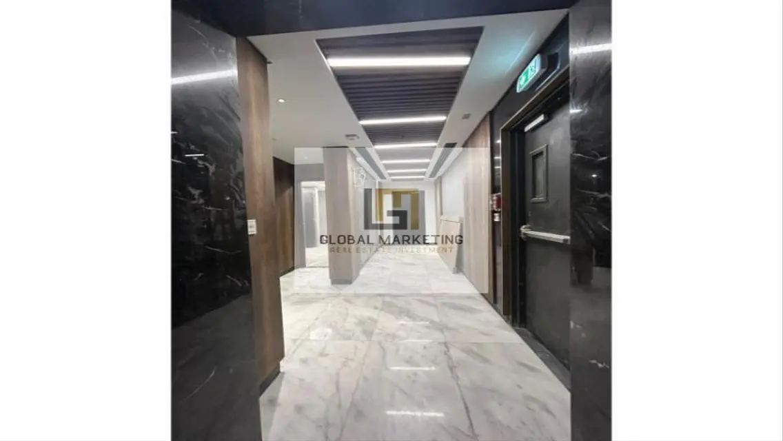 Office Space for Rent - 700m²