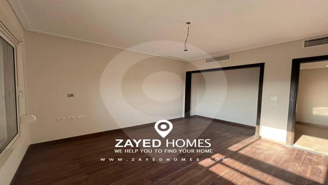 Luxury Apartment by the Lake with Full Amenities