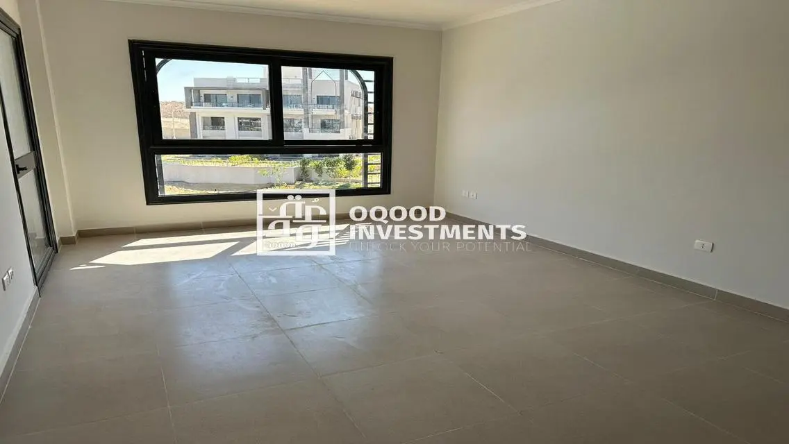 Resale - Corner 3BDS Town House + Garden - Gaia