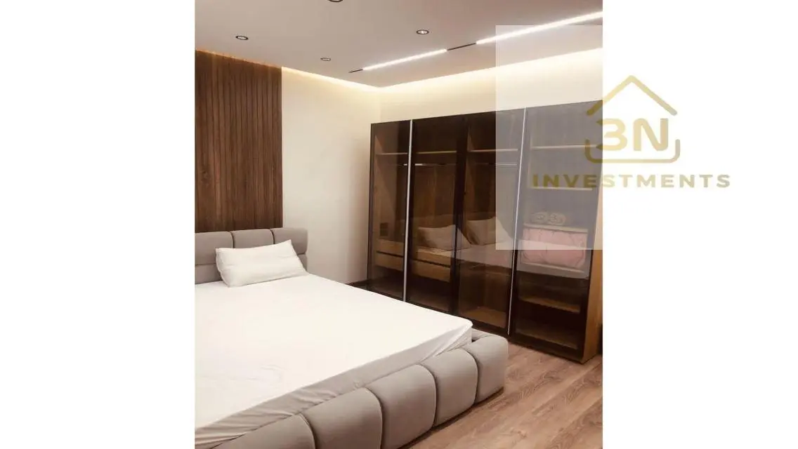 Fully Furnished - Luxury Unit in a Prime Location
