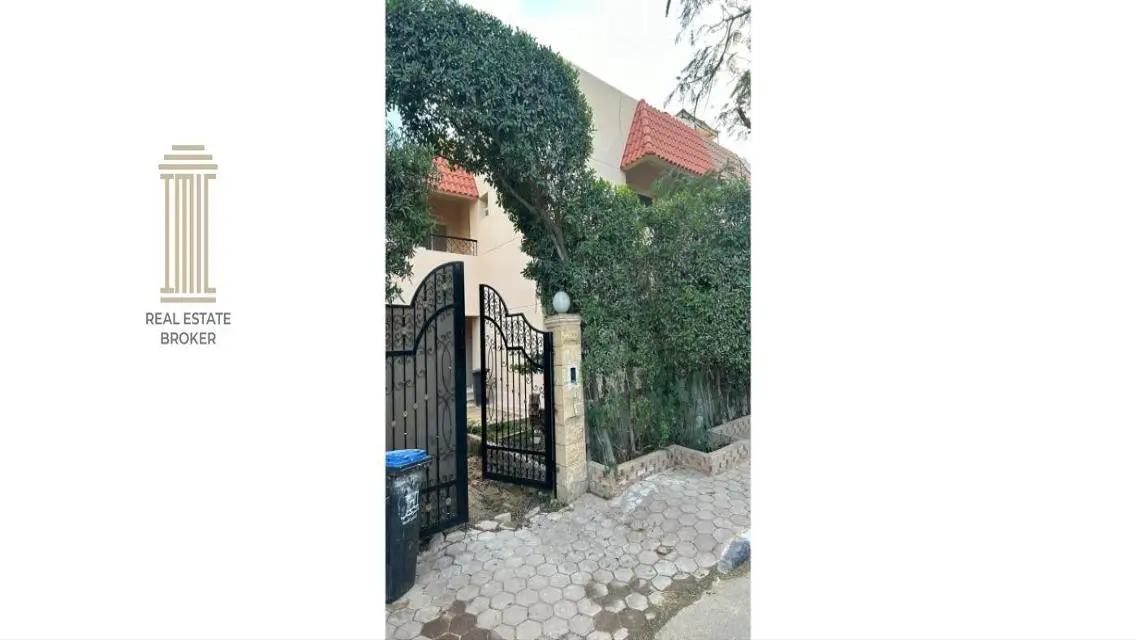For sale villa in Rehab, open view and distinct lo