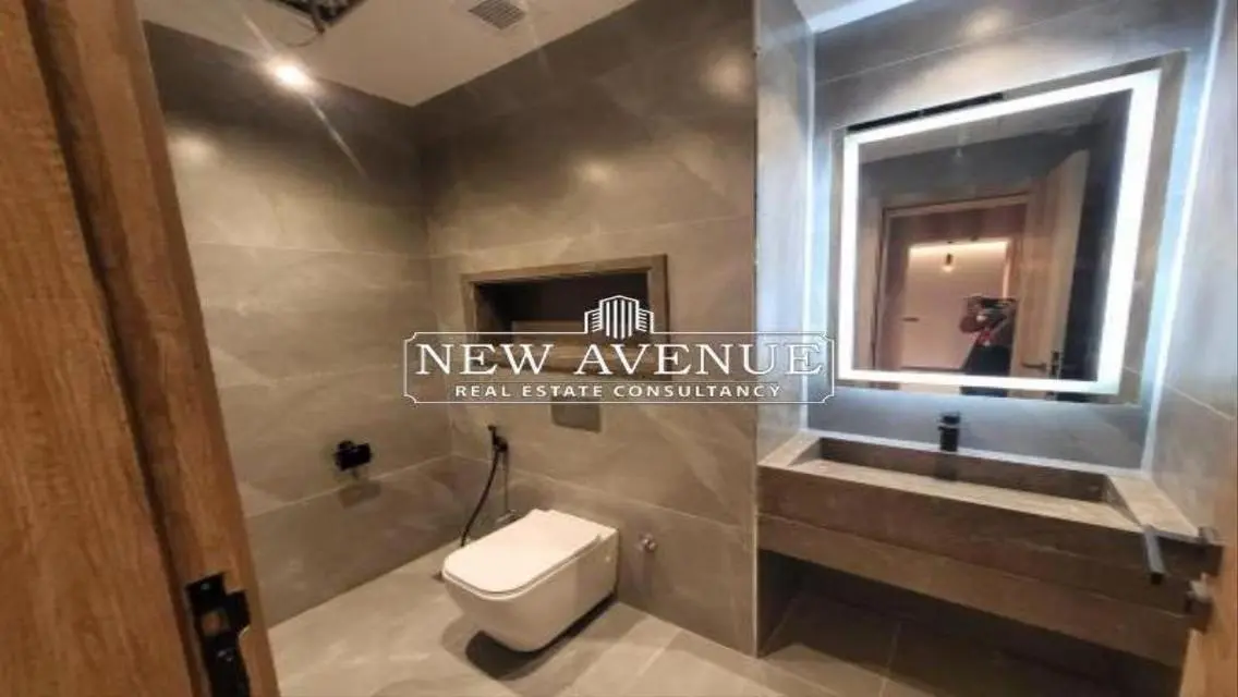 Modern Rental Property - 3 Bedrooms and Living Room with Spacious Design