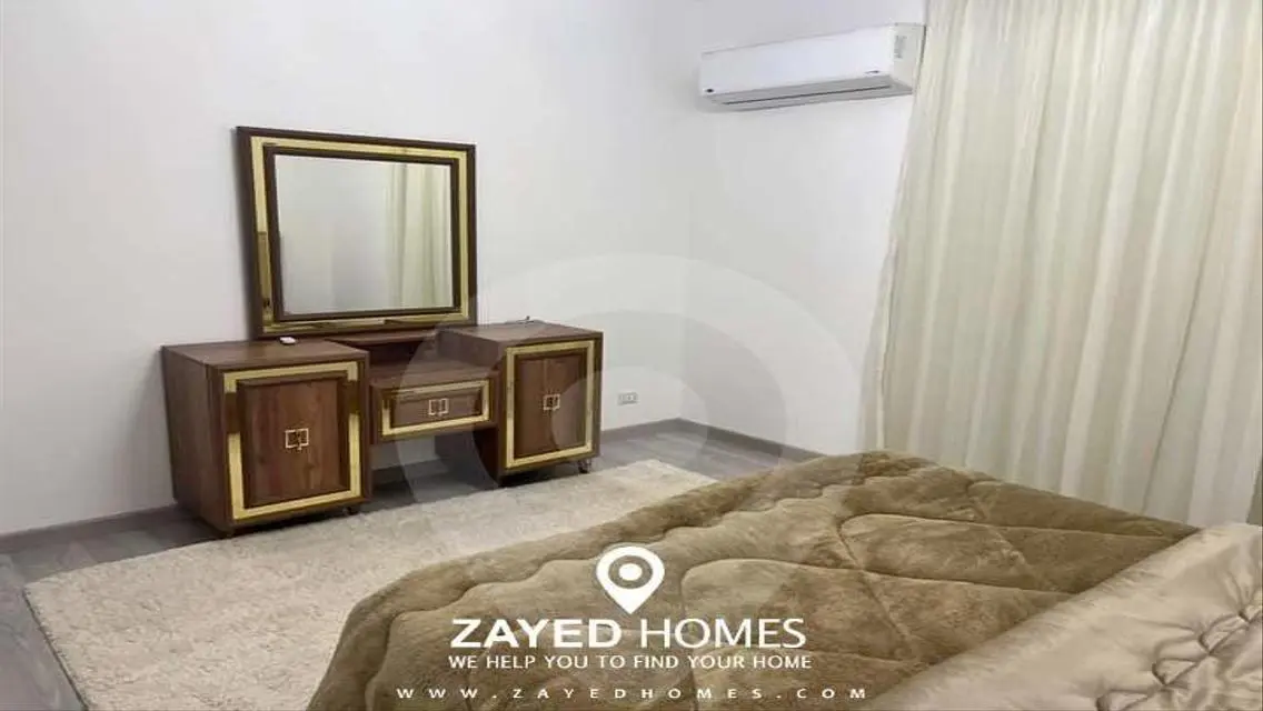 Furnished apartment for rent in Courtyard Beverly