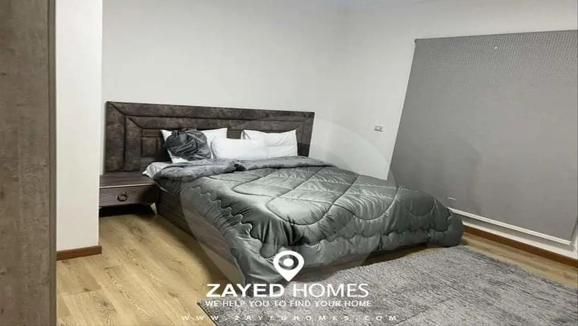 Furnished apartment for rent in Courtyard Beverly
