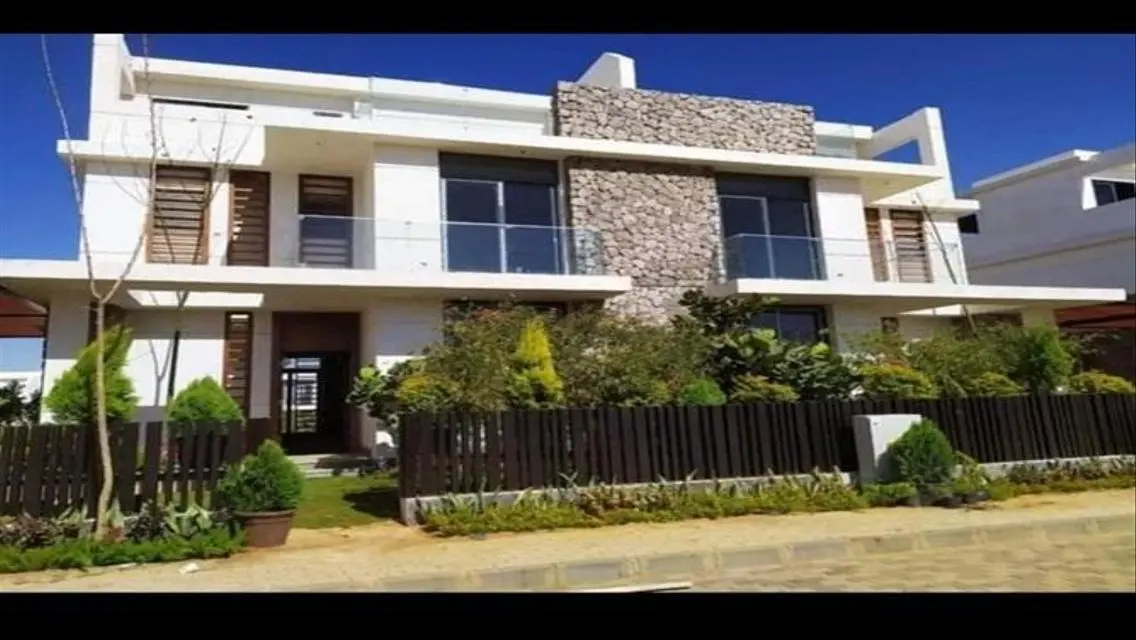 Luxury Villa for Sale with Spacious Area at 12,200,000 EGP