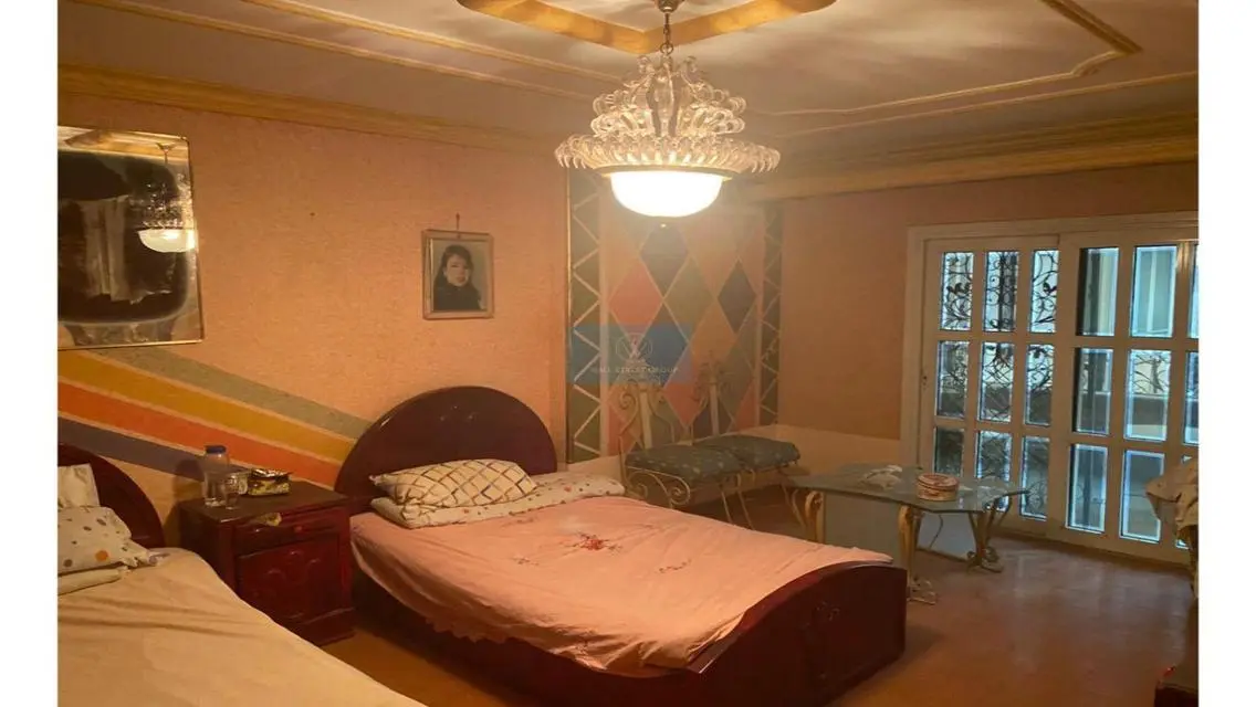 شقة رائعة بمساحة 370 متر للبيع