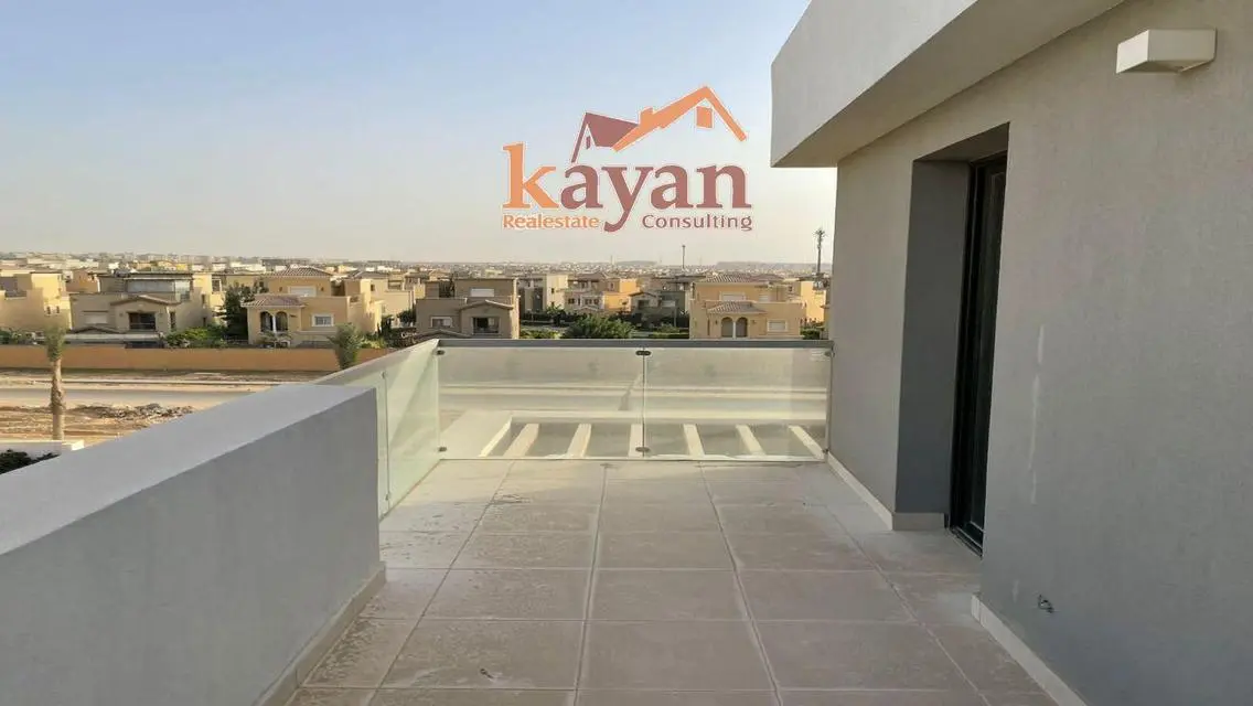 بافضل سعر للبيع شقه نص تشطيب كمبوند فيليت التجمع