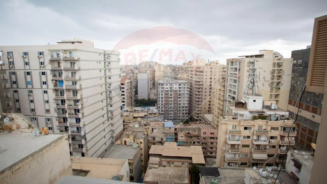 شقة فاخرة للبيع بسعر مغري