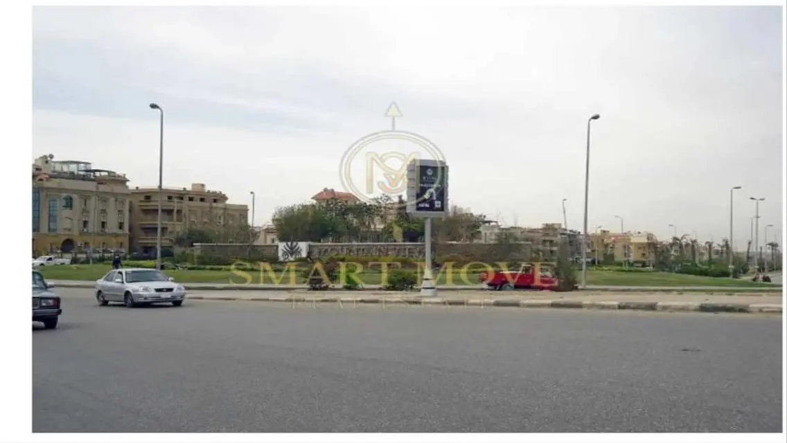 عقار فخم للبيع