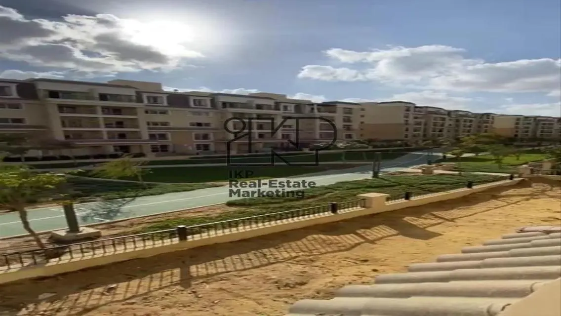 Luxury Apartment Overlooking a Landmark