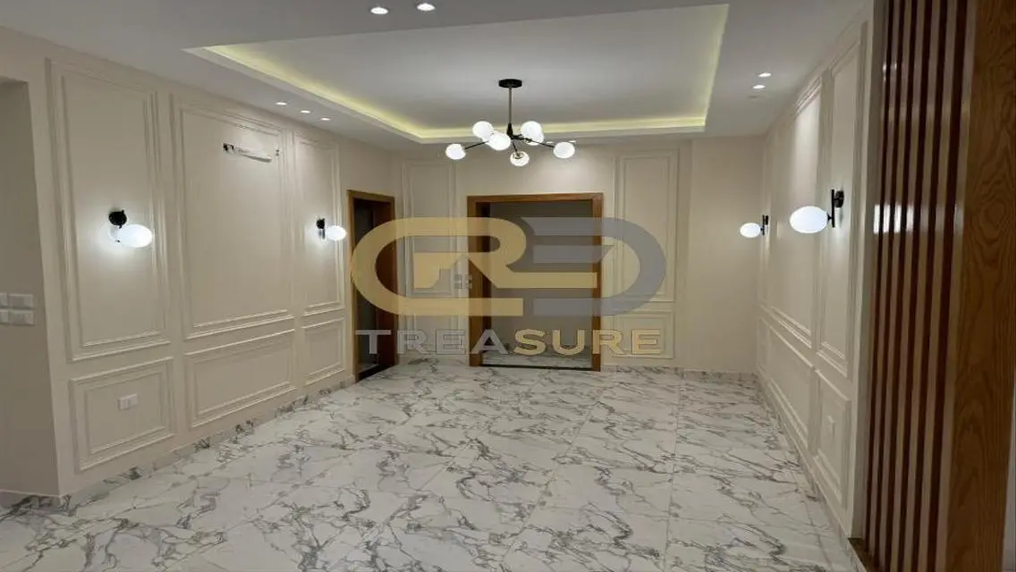 Apartment in Leila Kitchen with Appliances &amp; Acs .