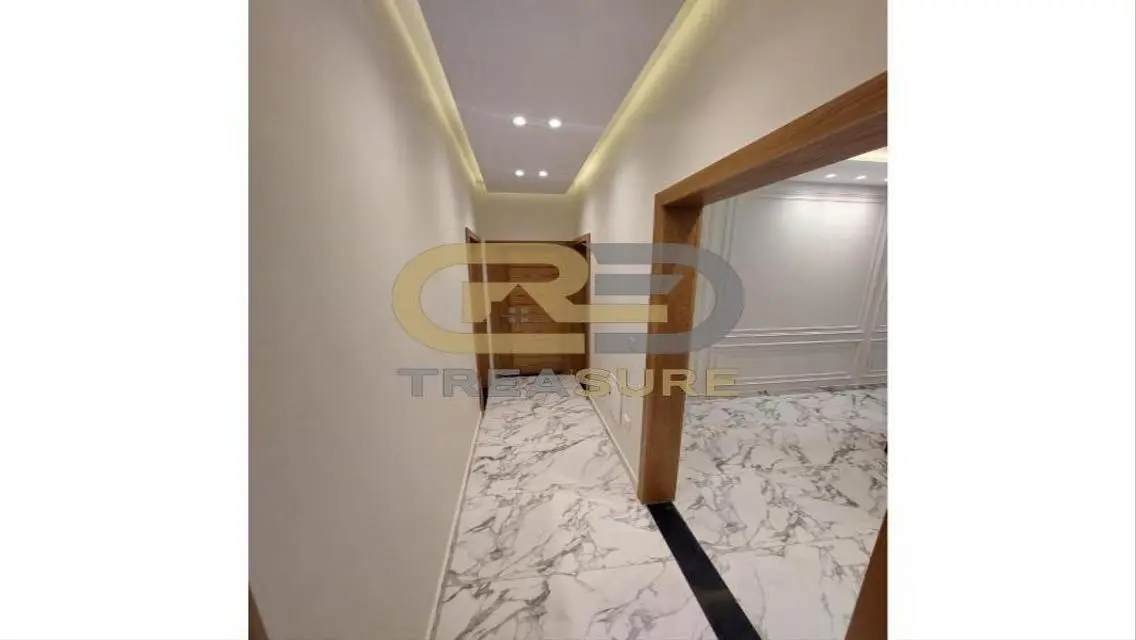 Apartment in Leila Kitchen with Appliances &amp; Acs .