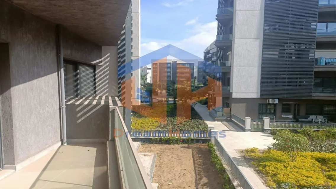 Luxury Apartment with Balcony in Prime Location
