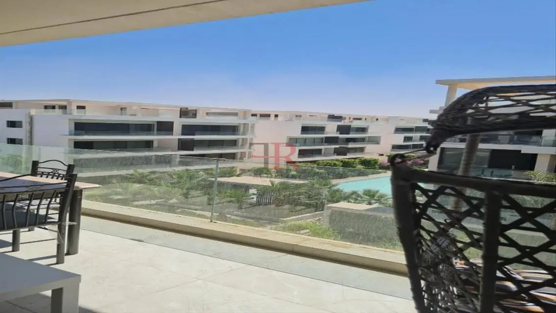 Luxury Apartment with Stunning Design in Prime Location
