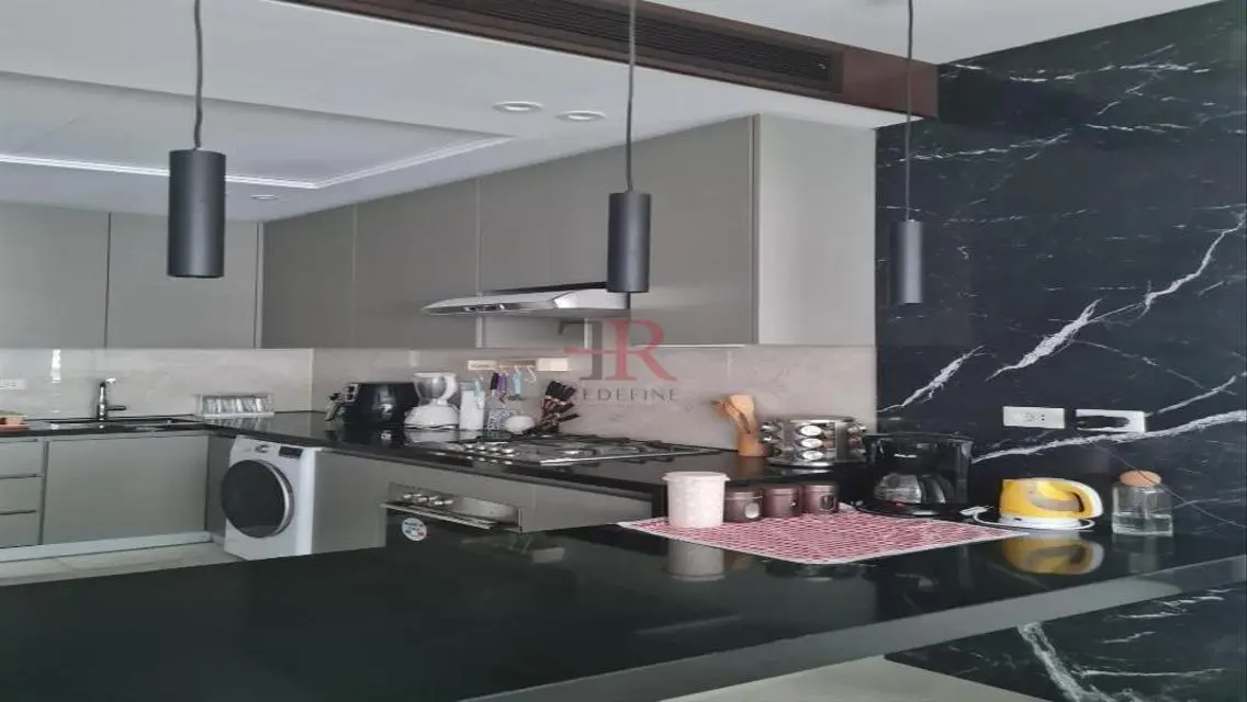 Luxury Apartment with Stunning Design in Prime Location