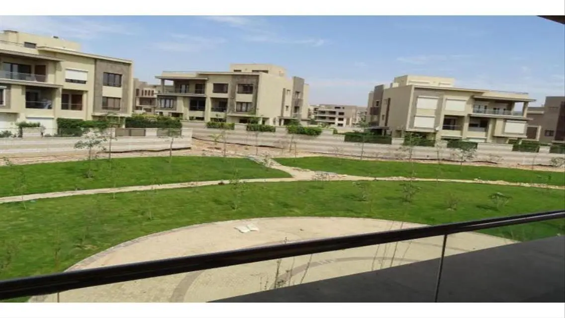 Luxury Apartment for Sale in Samcrete