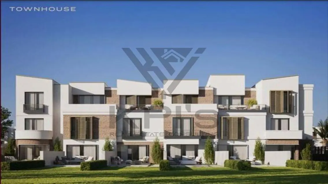 Luxurious Villa for Sale in Mostakbal City Compound, 185 sqm
