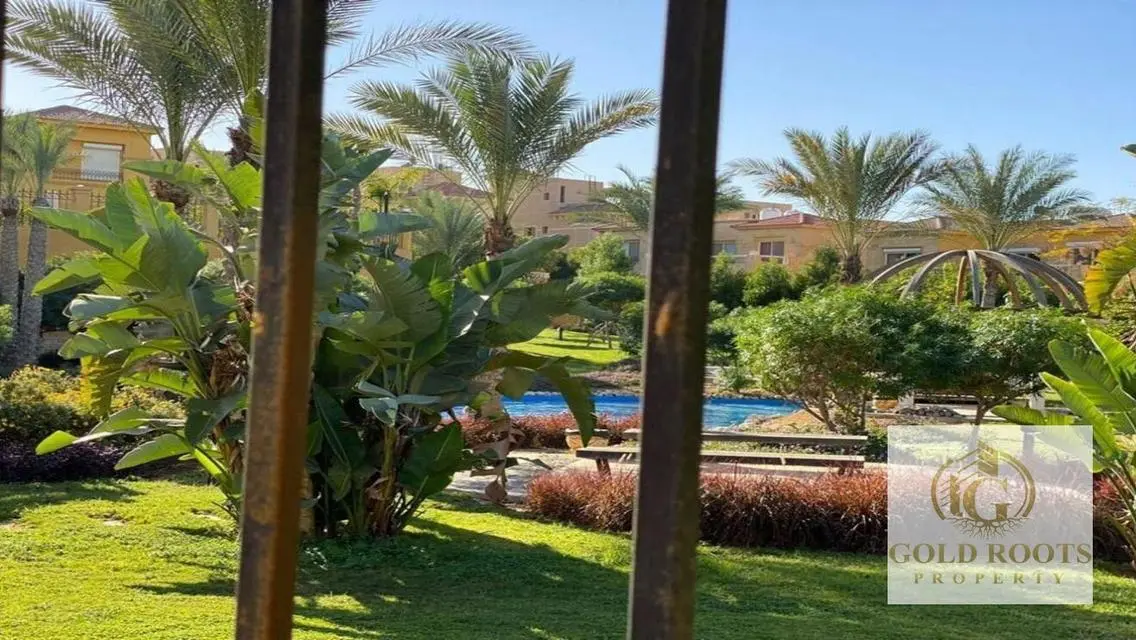 فيلا فاخرة مع حديقة خاصة في موقع متميز