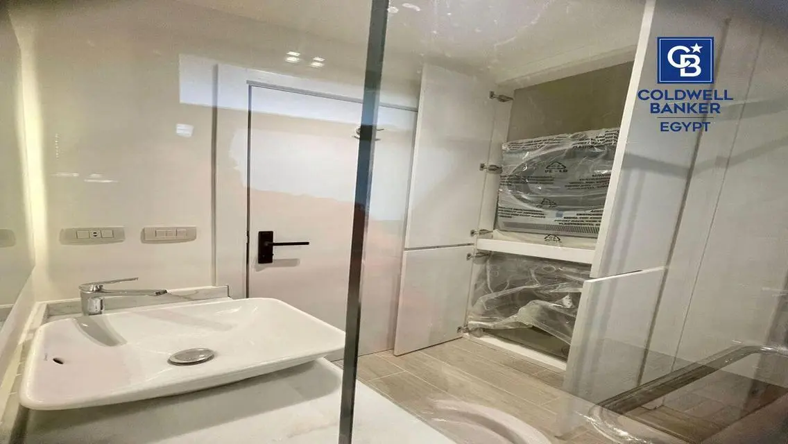 Apartment Fully furnished For Rent In Eastown