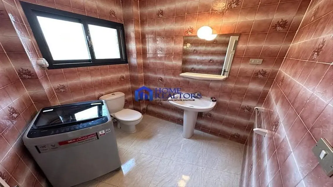Sunny Apartment With Large Balcony 4Rent In Maadi