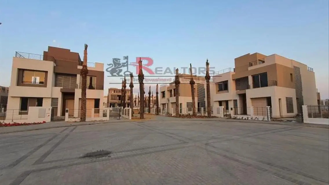 توين هاوس للبيع فى بالم هيلز نيوكايرو جاهزللاستلام